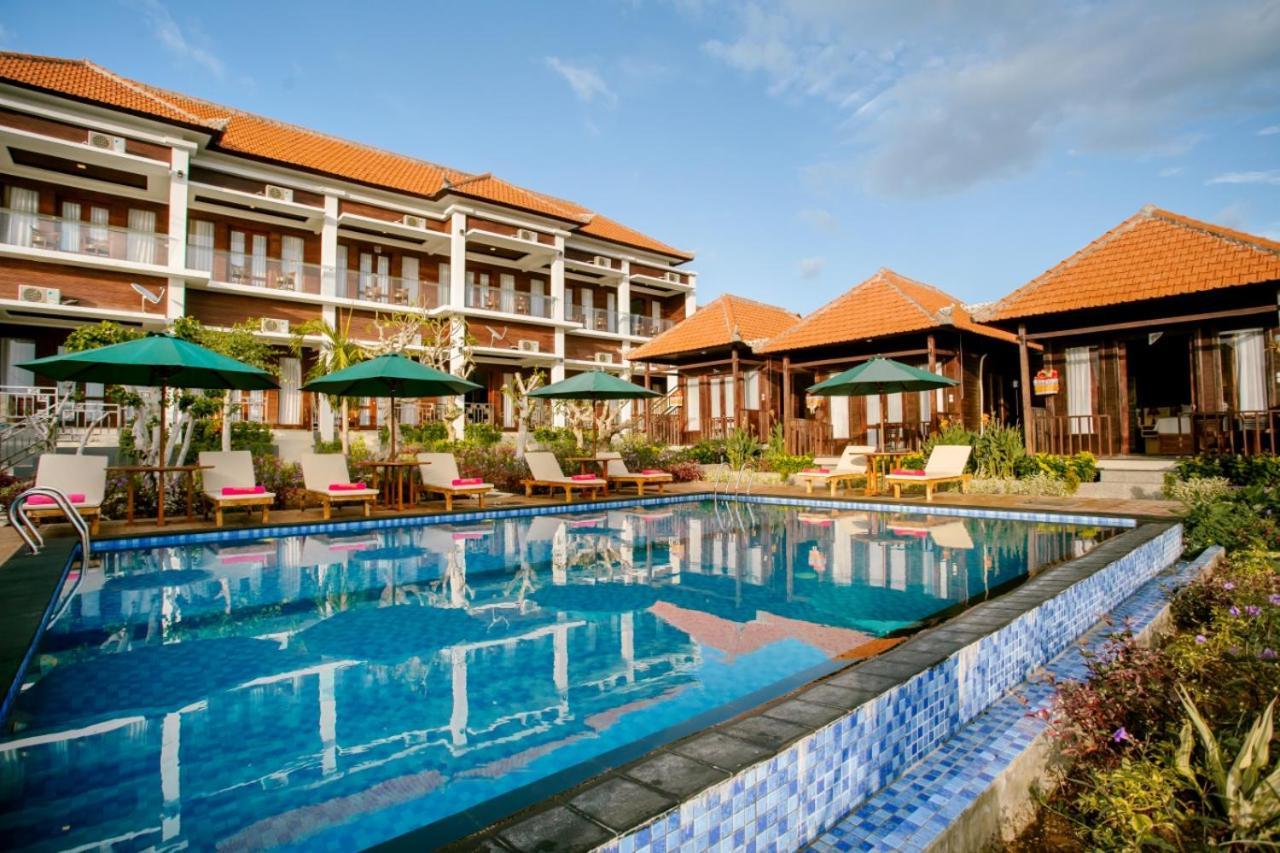 Nusa Sedayu Hotel By Ocean View Batununggul Exterior photo